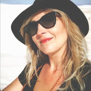 Meet your Posher, Allison